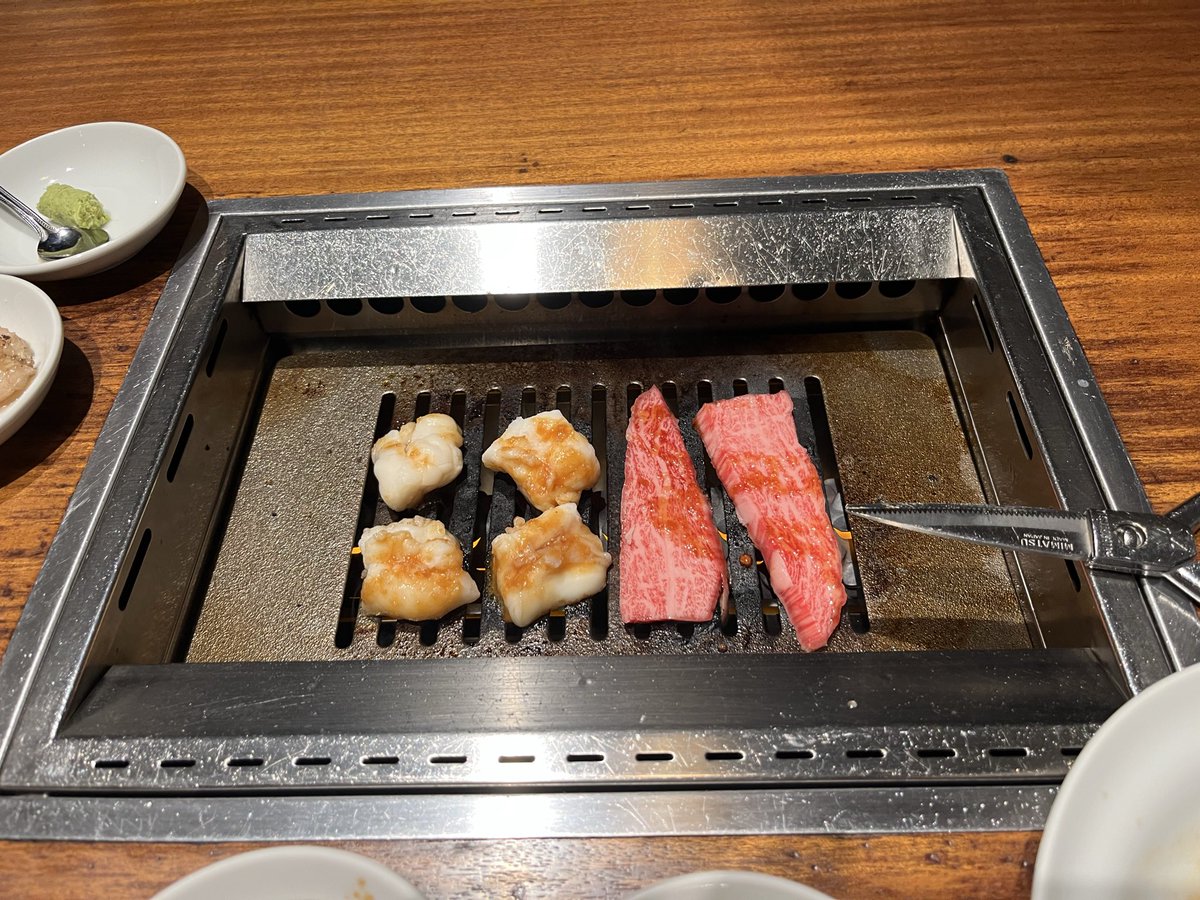 show0721491's tweet photo. 滋賀1日目近江牛の焼肉食べたよ https://t.co/8CkTXucA43