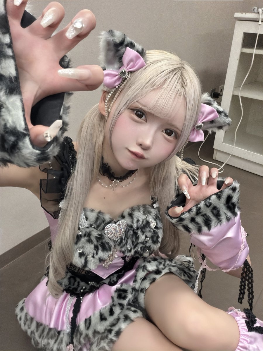 coai_yoruami's tweet photo. 喰っちゃうぞ〜🐺🖤 https://t.co/F0u39zFiX9