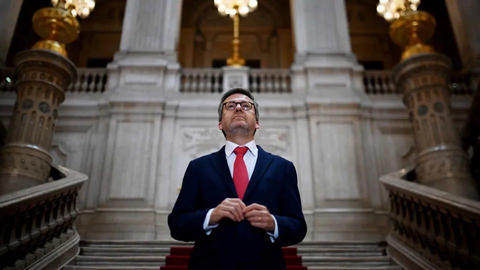 josemssantos's tweet photo. PCP acusa Carlos Moedas de apoiar interesses do imobiliário e do turismo em Lisboa

https://t.co/IV4796UX8R https://t.co/HEWQ62uXEk