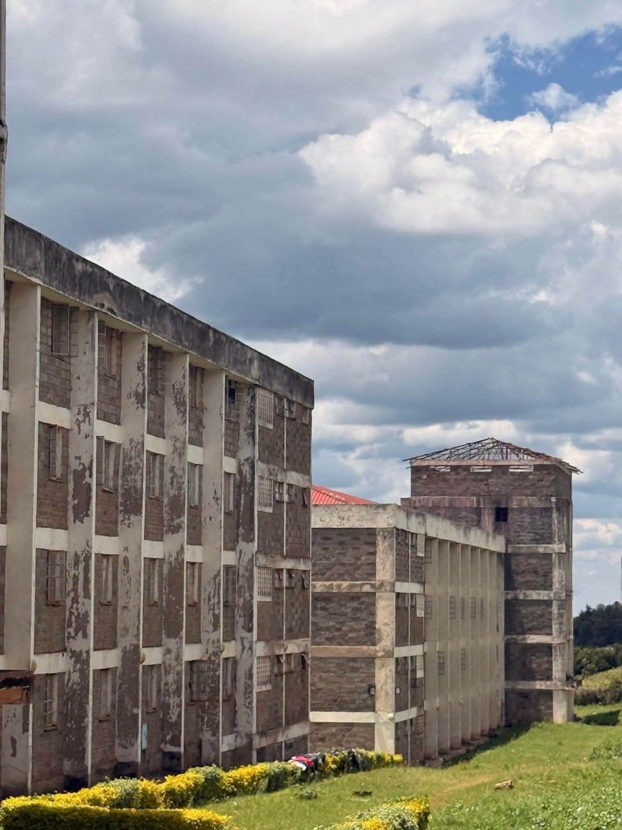 mainandegwa232's tweet photo. 10 years later, here is the state of Moi University https://t.co/Ipj3rIBzzg