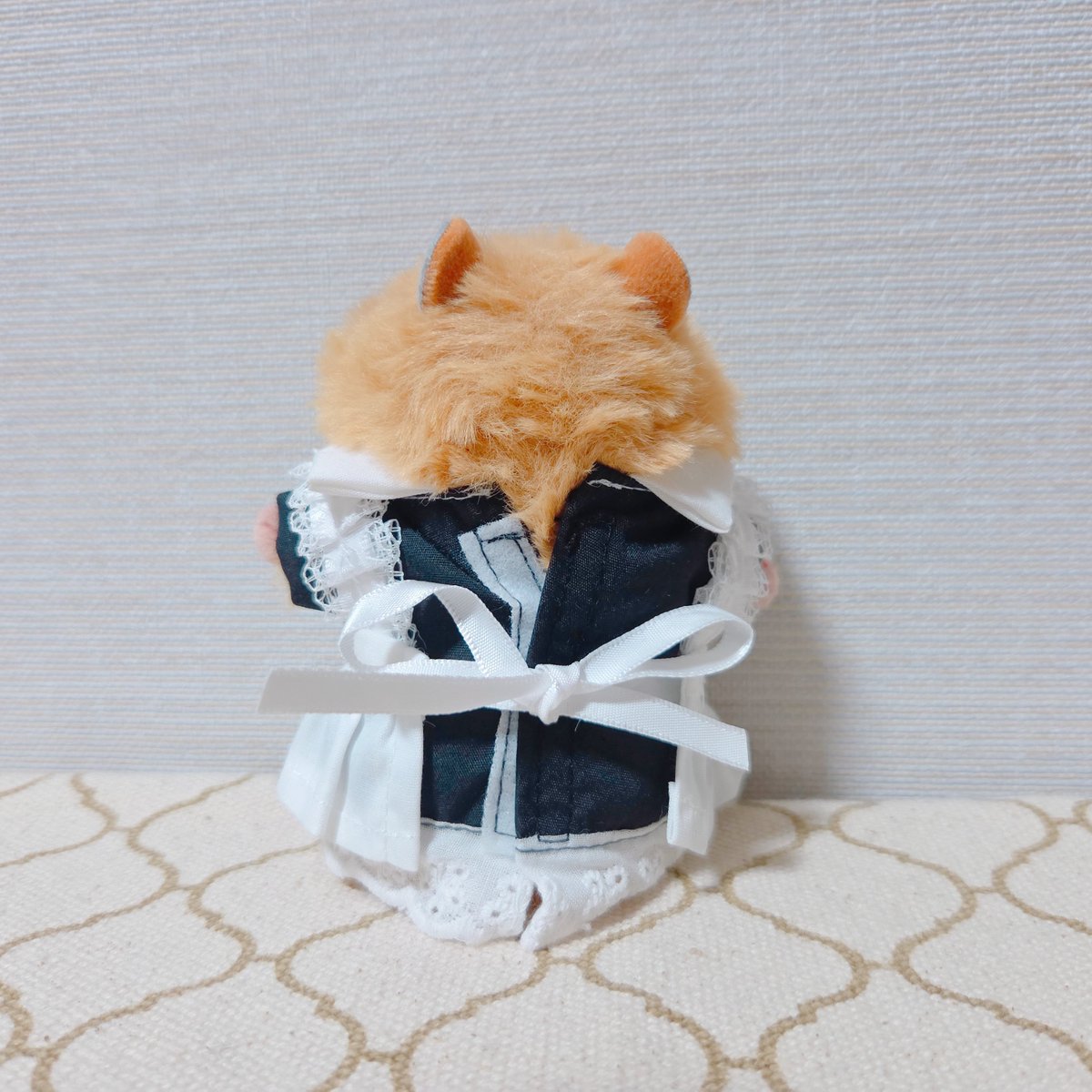 e_ko_eee's tweet photo. そういえばうちのみたさん(みたらしのみたさん)が着てるやつᑕᗩᑎ ᗪOのやつ🙌後ろキツイけどなんとか着られる～かわいい🤭❤️
ぼるちぇぬいには大きすぎて放置されてたけど日の目を見た✨ https://t.co/zLsymADhoa