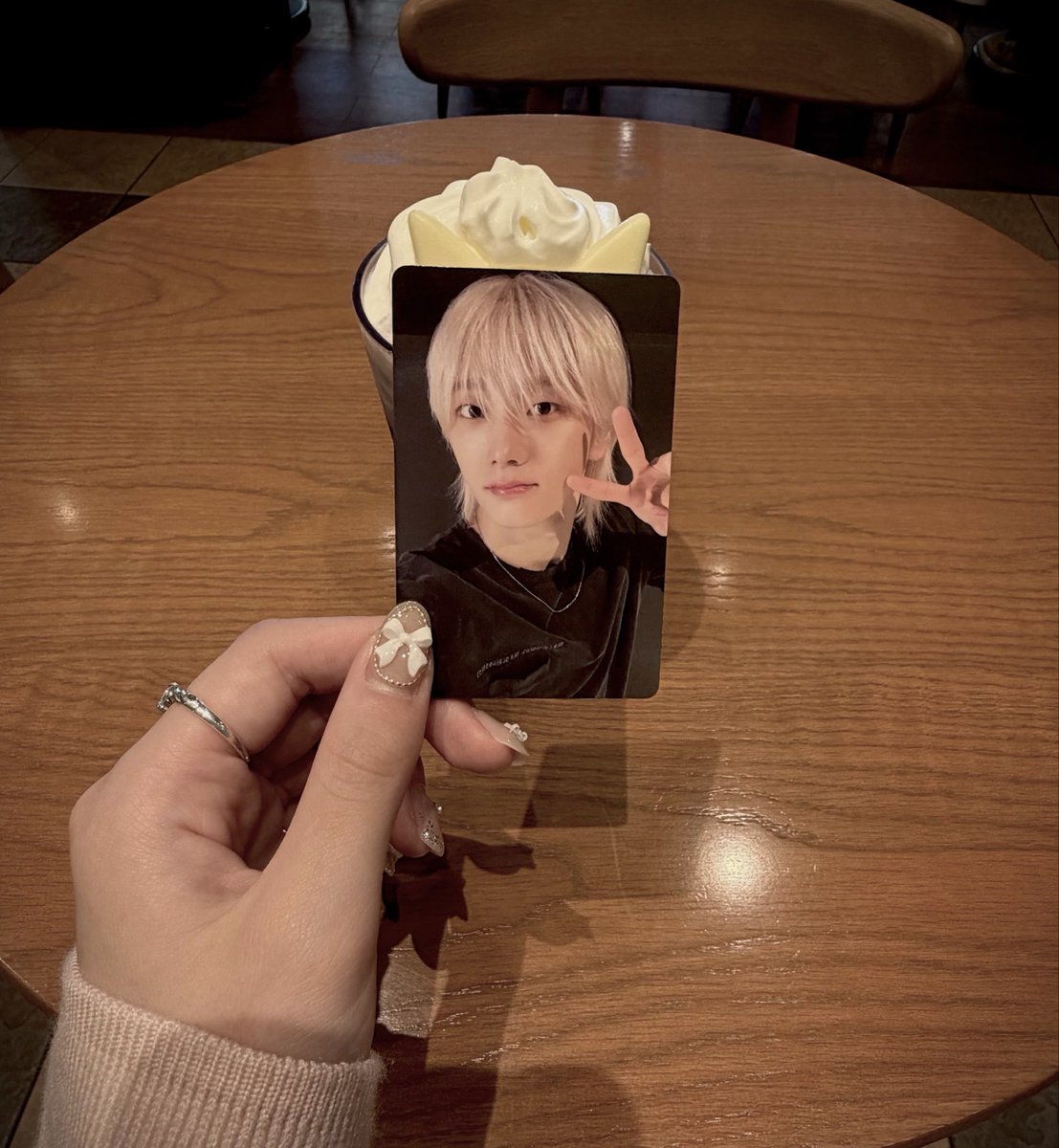 nyangh0's tweet photo. 🤍🎀⸝⸝꙳⋆ https://t.co/0t3jmxRmHR