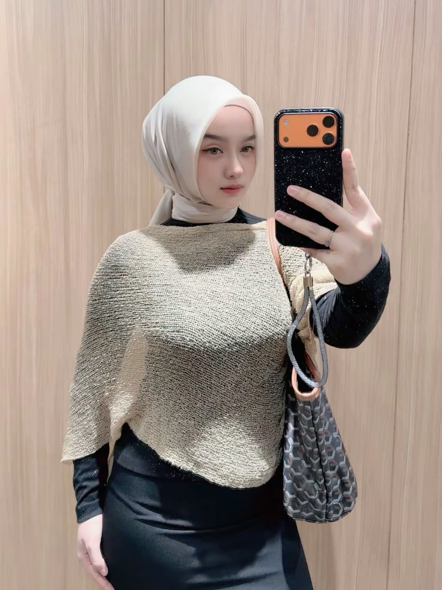 priskarahma_'s tweet photo. Boleh diliat, tapi tak boleh disave. :) https://t.co/Q0d1kZa5rp