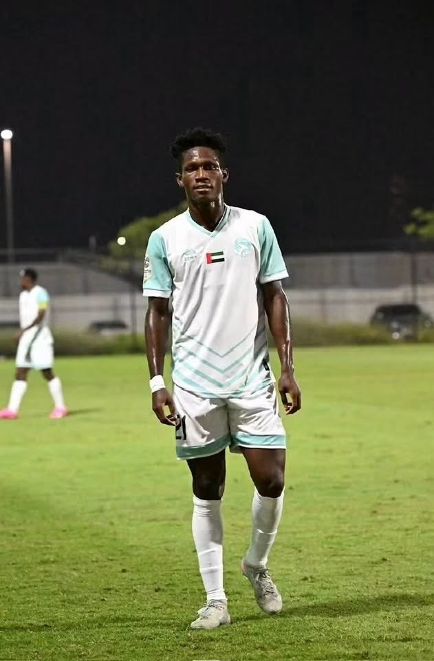 Kickgh's tweet photo. Newcastle United monitoring UAE-based Ghanaian teenage sensation Dyeidu Massiah

READ: https://t.co/67RpaDl9UV https://t.co/TxrQn0LzZ3