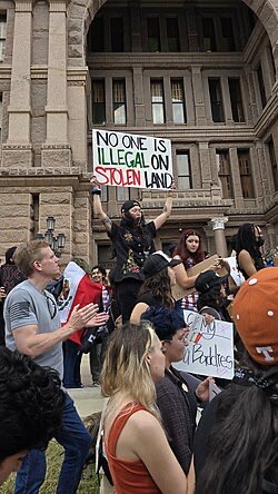 dontmakemelick2's tweet photo. @AyyMatador @Jzoe357643Jzoe @defense_civil25 You democrats saying “no one is illegal” says otherwise https://t.co/BXmxY9kWoO
