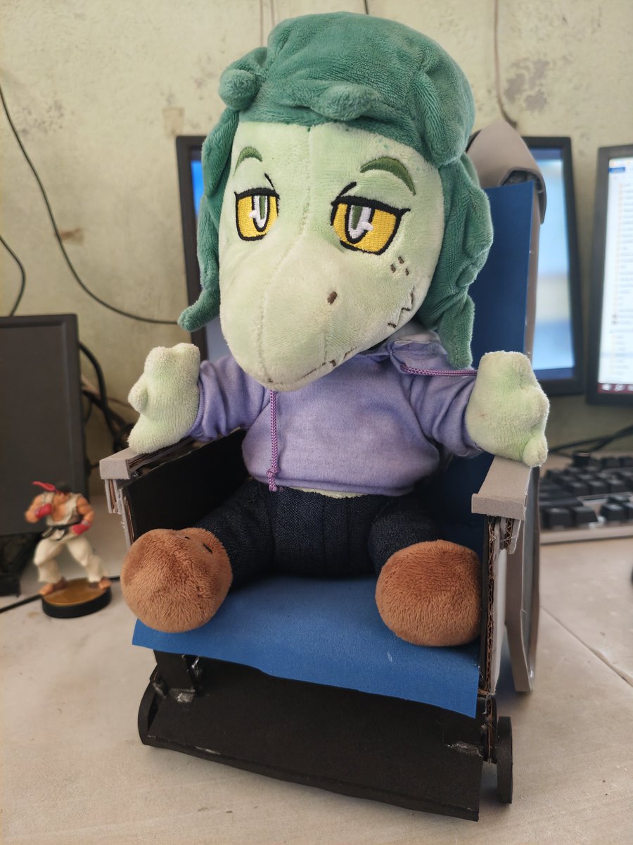 EYabuko's tweet photo. 🐊 ♿Hoy es miércoles de #iwanihugthatgator les quería mostrar un regalo que me hizo un amigo muy cercano, te quiero mucho carita feliz!!! @FunnyFace_24  
(Y un garabato rápido que hice de Olivia ryu es mi Main en Smash)

#Snootgame #furryart #scalieart #scalie #iwhtg #furr https://t.co/duBvxxKBv1