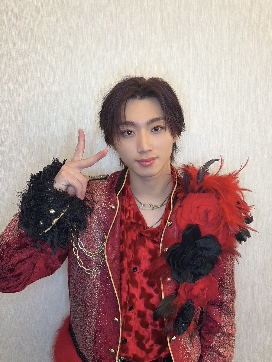 sakon_76's tweet photo. りっくま爆ビジュ褒められまくって今日も同じビジュにしてくれてて可愛い。世界平和。顔が良いって正義。 https://t.co/3JOIR4kn0R