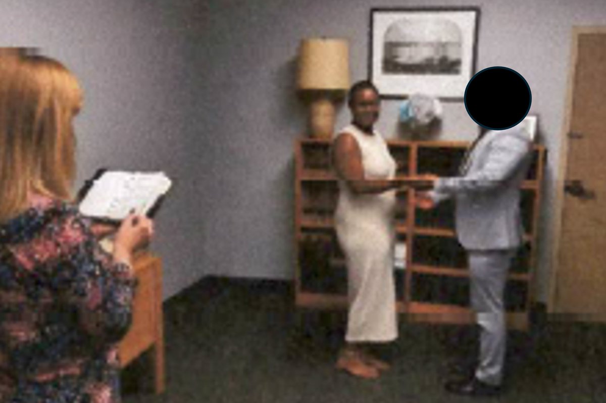 TheJusticeDept's tweet photo. Six individuals in Massachusetts have been charged with allegedly arranging sham marriages to fraudulently obtain immigration status for illegal aliens. The organization’s leader has allegedly been orchestrating sham marriages for illegal aliens to enable them to fraudulently obtain immigration status for OVER 10 years and has made millions of dollars doing so.

The defendants took photographs of the “weddings” and social outings with their sham spouses to use in fraudulently applying for immigration status. 

🔗: https://t.co/Tii2cmqsAa