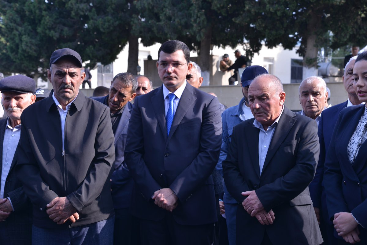 Qaradaghrih's tweet photo. Vətən Müharibəsi şəhidləri Rəsulov Teymur Yavus oğlu və Fərziyev Saməddin Mehman oğlunun anım mərasimi keçirilib. https://t.co/9NNCETxmuE