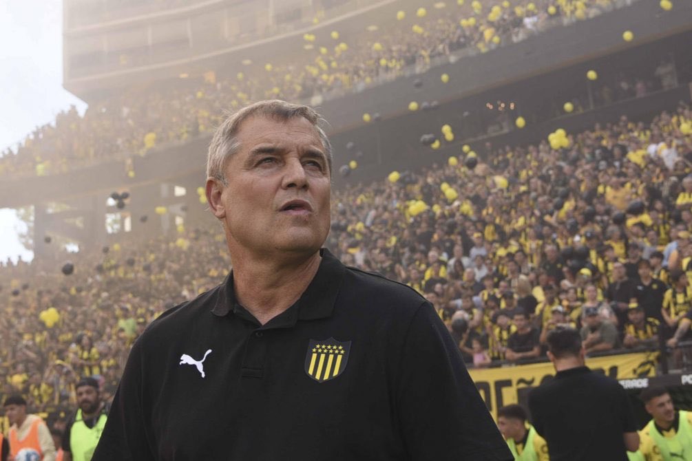 DarioAlberti's tweet photo. “Hoy somos los principales candidatos a ser campeones. Es el dato y no el relato”.

Diego Aguirre en conferencia de prensa. https://t.co/4tu3bRvyjE