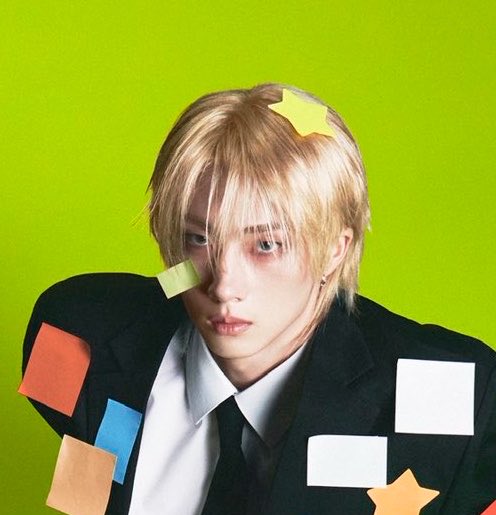 patungie's tweet photo. WHEN WHERE HOW CHOI JIUNG U GET BLONDE??????? https://t.co/iqi0KJWyZD