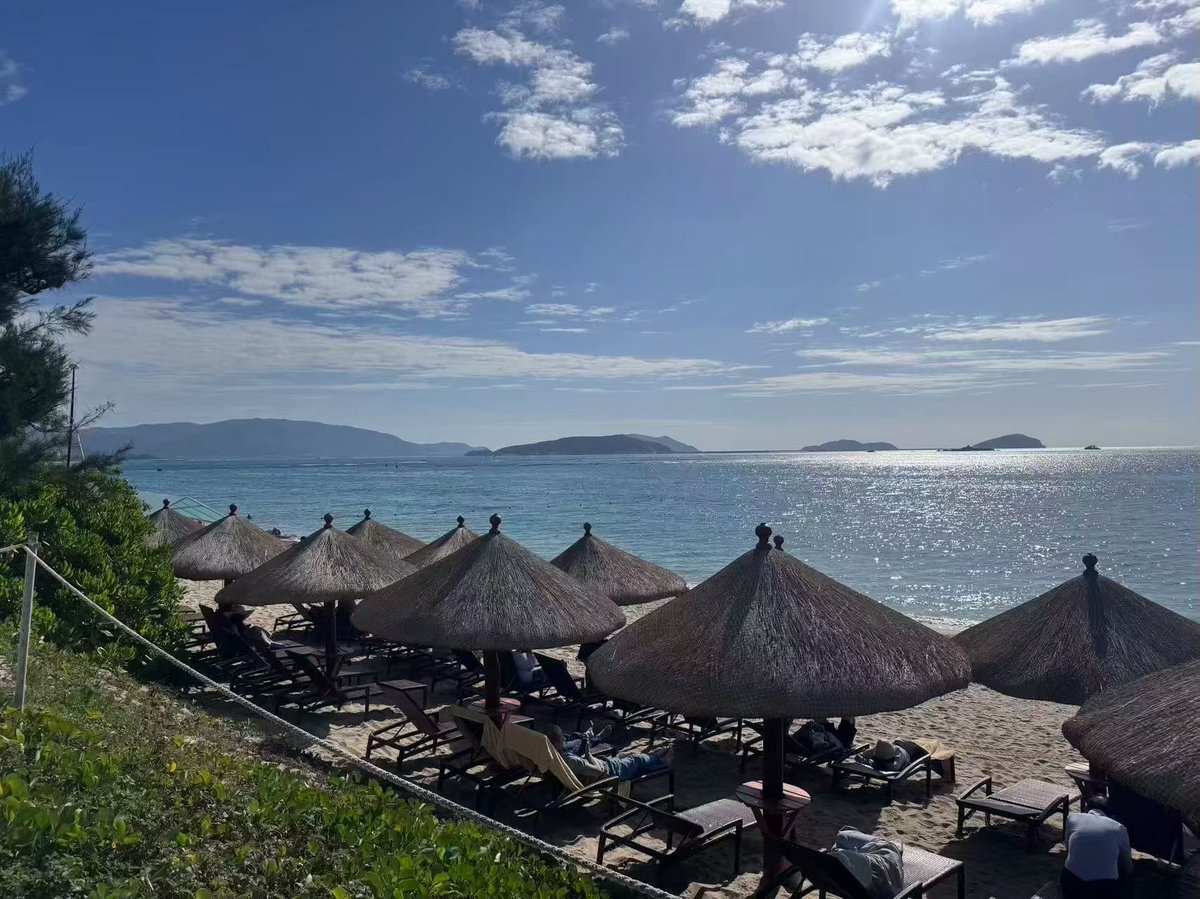 i20cbWEdD2CpJTe's tweet photo. 想一直给自己放假🏖️ https://t.co/jezOzBj6Dp