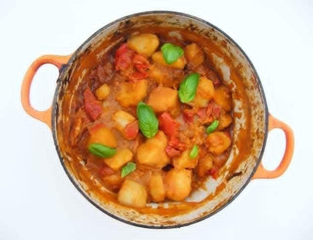 tinnedtoms's tweet photo. My next recipe is the most delicious Moroccan Potato Bake. Do try it! I wonder if I had you at potatoes?

https://t.co/2cMOui3dyQ

#potatoes https://t.co/lZXG9NptNb