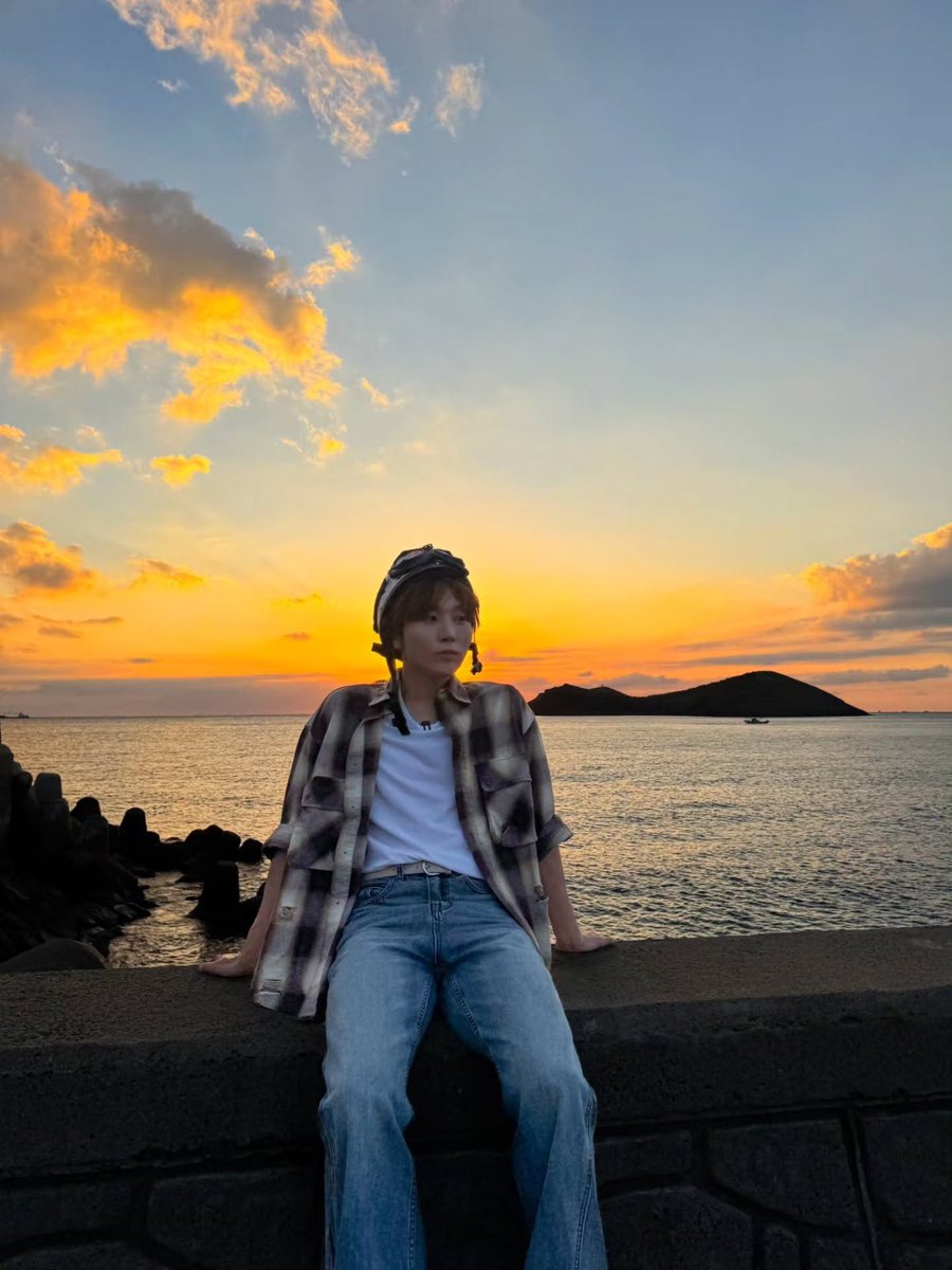 wonubliss's tweet photo. pledis_boos 🌅📸 #승관 https://t.co/59iVuzNwXl