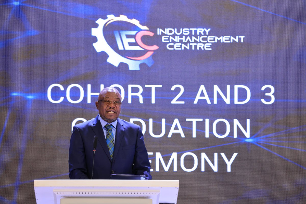 IECUganda's tweet photo. #IECGraduation2026 | Professor Samuel Sejjaaka encouraged graduating SMEs to remain hungry for knowledge and leverage IEC as a continuous source of learning. He emphasized that successful business operations are not a matter of luck, but the result of continuous learning https://t.co/pMz7lDEv0g