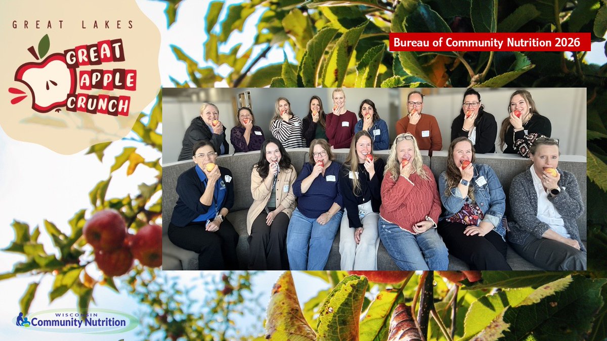 WisconsinDPI's tweet photo. 🍎🍏 The Bureau of Community Nutrition gathered for the Wisconsin Great Apple Crunch to celebrate National Farm to School and Early Care Month! 

The Great Apple Crunch promotes local food purchasing and encourages healthy eating in Child Nutrition Programs. https://t.co/RGAuRDHRkE