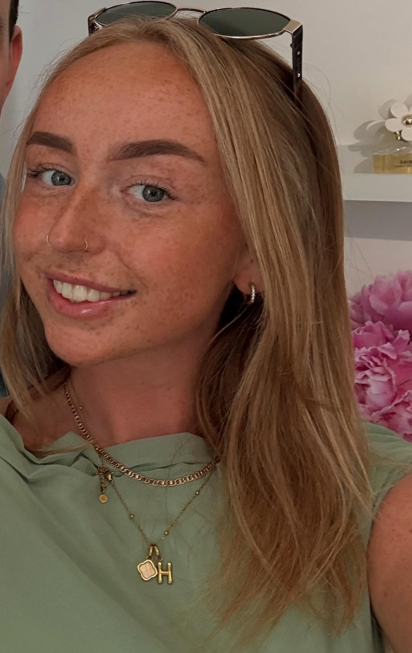 Headroom878's tweet photo. Does anyone know or recognise my hot UK irl Heather Colquhoun?
Dm if you do. I am so obsessed with her I need to goon with someone that knows her irl too
#wankchat #cuck #goon #irls #horny #exposed #cock #porn #gooning #uk #chav #nsfwtwt #wankbattle #jerktribute https://t.co/3c0nhdIZon