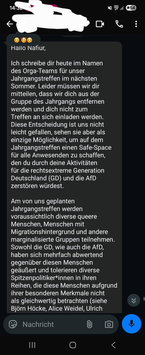 nafiur_afd's tweet photo. Wurd grad aus dem Abitreffen meiner alten Schule ausgeladen.

Werd da nicht hingehen, aber wenn ich uneingeladen dort auftauche, bin ich dann nicht ein "Illegaler"? Bin ich dann wieder nach deren Regeln erwünscht? 🤔 https://t.co/u1Z8CRv18G