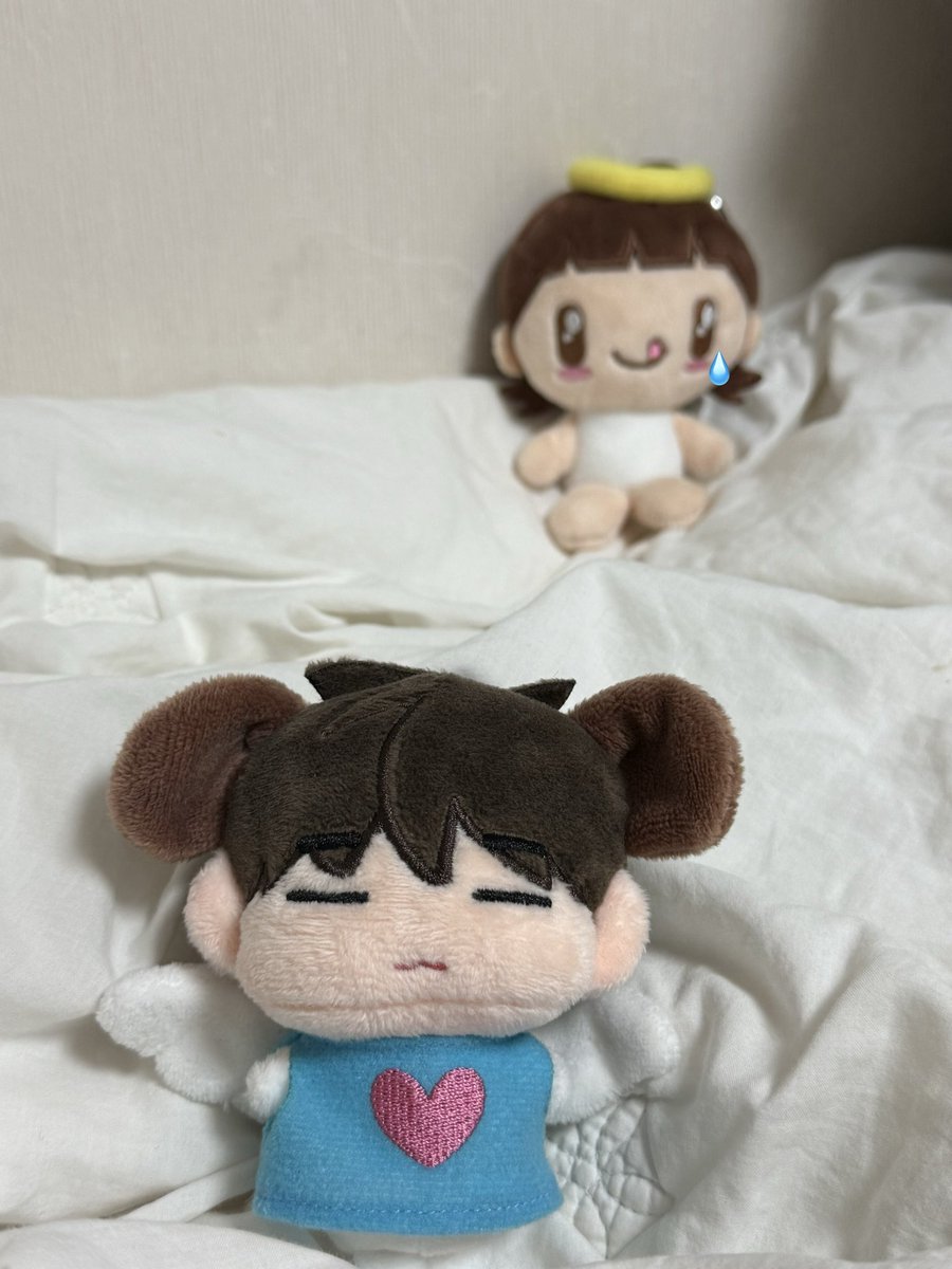 nyong1_'s tweet photo. 엔젤이 옷이었답니다… https://t.co/VhjtBc4qFX
