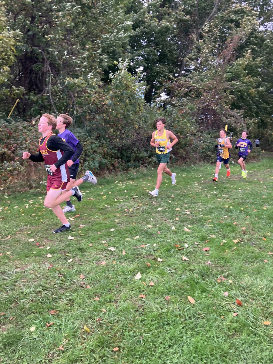 AJH_XC's tweet photo. SWC championships results: Michael Lauer finished 10th out of 118 runners. Braxton Sharples, Kayden Frey, Benny Latto, and Sam Caldwell also scored. Jack Falbo was most improved. Boys placed 6th out of 8 teams. @AJHComets @RunAmherst https://t.co/EP7tfHkHOM
