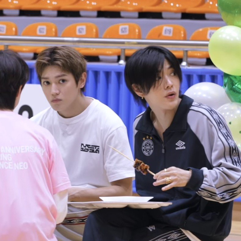 YuTae_Cafe tweet picture