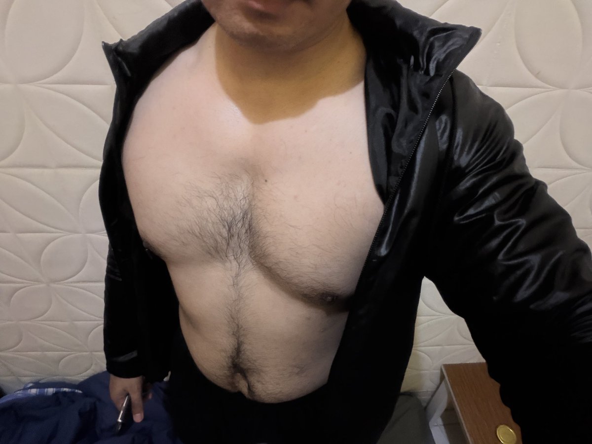 sukaVelukan's tweet photo. Habis Chest day kita ka 🔥 https://t.co/tQaYEIEUDt