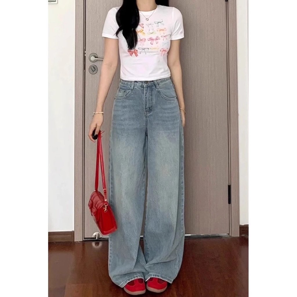 mumusbiruu's tweet photo. spill baggy jeans under 100k! buat yang petite tapi pengen keliatan tinggii 😆😆
https://t.co/8Bjo3nNHjj https://t.co/dSiclWc2Y7