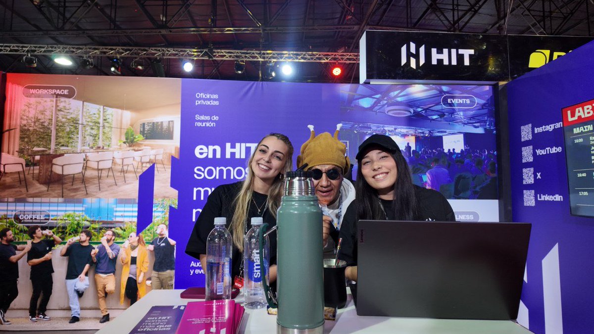 BtcxBolivia's tweet photo. @OkPabloPerez @labitconf @bitcoinr3 @Alvaro_DMaria @Bitcoinbeach @FBI_Bitcoin @MotivPeru @labitcoineta @EsLorenaOrtiz ¡Saludos, @OkPabloPerez!
¡Claro que nos veremos en @labitconf ! Aprovecha el 75 % de descuento con el código BITCOINBOLABC26. Puedes adquirir tu entrada o regalarle una a alguien para que viva esta experiencia.
¡Nos vemos para seguir construyendo comunidad y #mantentebitcoin! 🧡 https://t.co/nqmoa69uOY