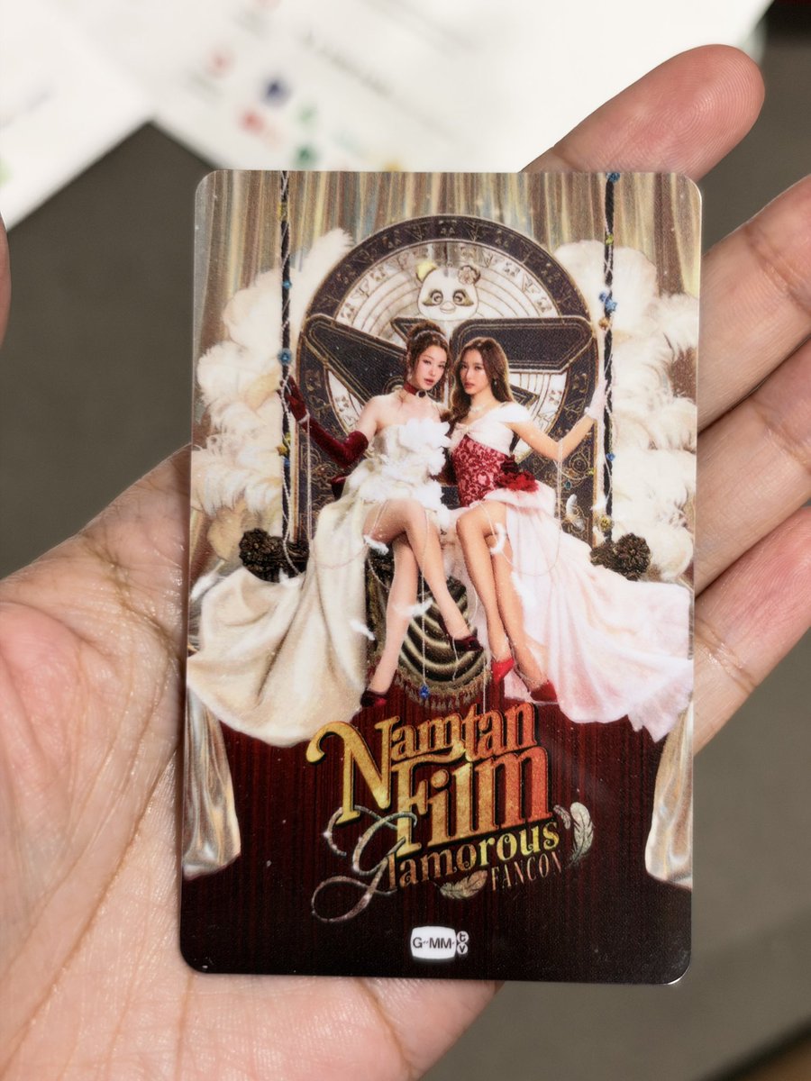 Anantayasaii's tweet photo. 🎟️ ปล่อยบัตร #NamtanFilmFancon 🖤❤️
📍 งาน NamtanFilm Glamorous Fancon
📅 วันเสาร์ 14/11/26
โซน: E1
แถว: EE
ที่นั่ง: 11
ราคาหน้าบัตร: 2,000 บาท
💸 ราคาขาย: 2,100 บาท 
สนใจ DM มาสอบถามได้เลยค่ะ 🫶🏻
พร้อมนัดรับไม่ต้องมัดจำ bts/mrt
#NamtanFilmFancon #NamtanFilm #ปล่อยบัตร https://t.co/qcCotNNgzS