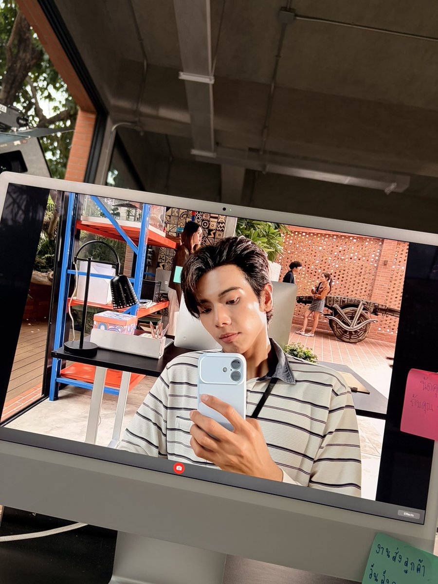 TaeeW18's tweet photo. เข้างานเกือบสาย 😮‍💨#BuiltinLoveEP1 https://t.co/1eYw6m8uEt