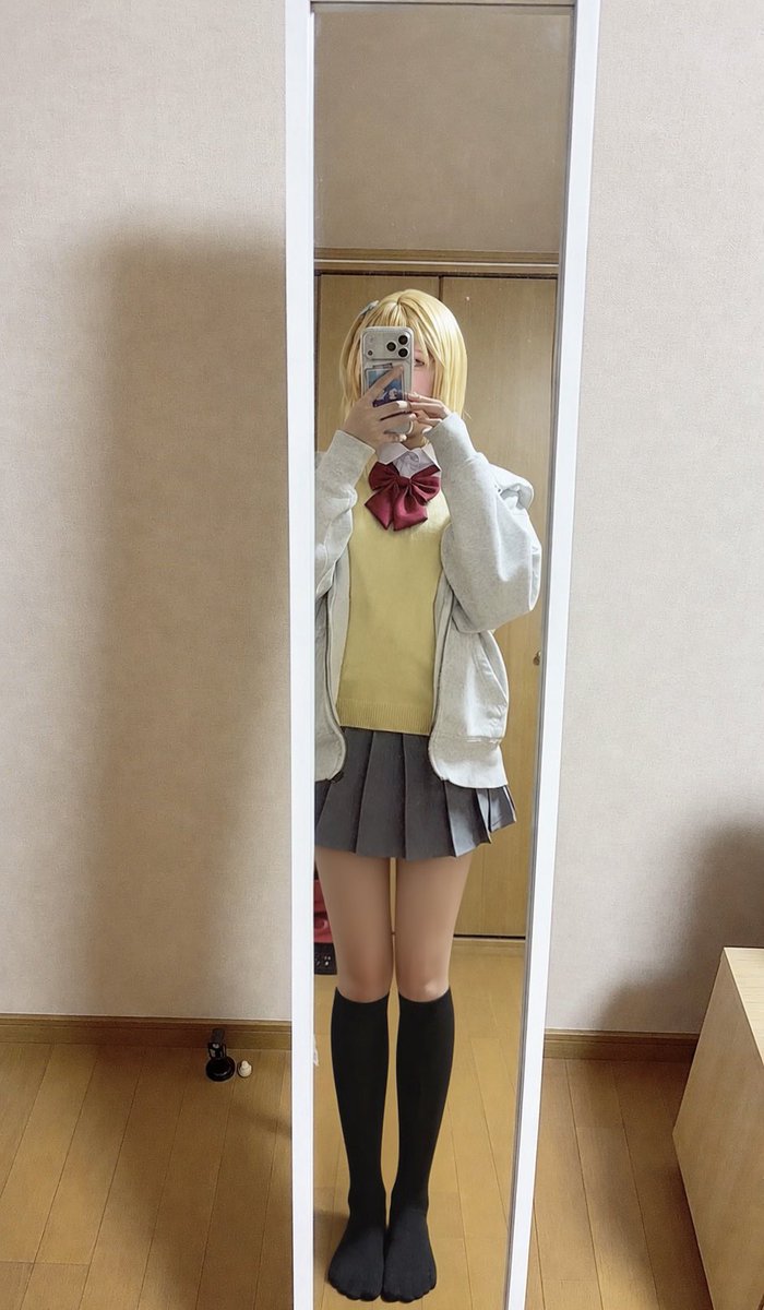 iqyuSMiGnoJDy86 tweet picture