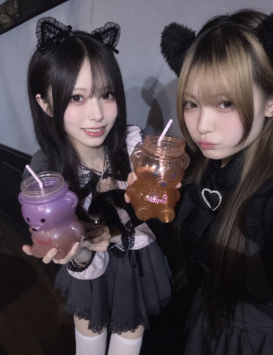 roa_____al's tweet photo. 退勤❗️
🌟即決してくれたおにーさんたち4人
わいわい色んな話できて楽しかった！！
またきてね！
次は金曜日18:30から！

@andlove_akb https://t.co/IkzZjl2zC1