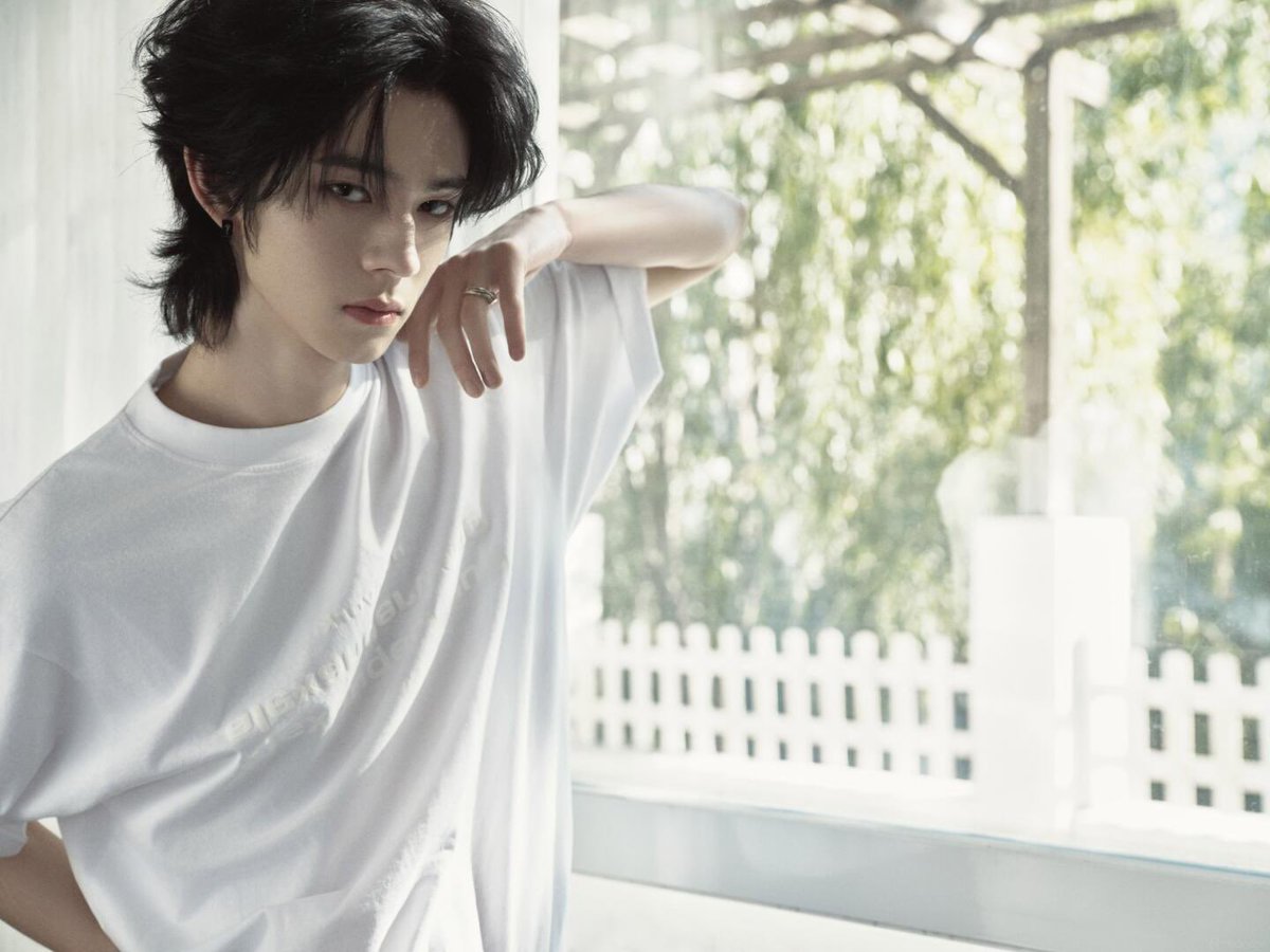 TianYuanHavenTH's tweet photo. 🗓️21.10.2026 | : 奥利_Ollie 𝙓𝙞𝙖𝙤𝙝𝙤𝙣𝙜𝙨𝙝𝙪 𝙐𝙥𝙙𝙖𝙩𝙚
🩹
#亚历山大王 #Alexanderwang
🖇️ https://t.co/FNVztJNaGE
#OLLIE #刘天跃 #奥利 #TianYuan https://t.co/sjJFKtqV5c