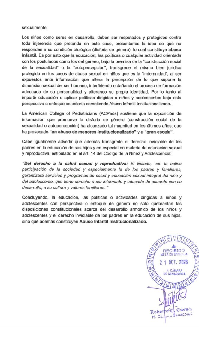 Francis970AM's tweet photo. PRESENTAN PROYECTO DE LEY DE INICIATIVA POPULAR PARA LA PROTECCIÓN SEXUAL DE NIÑOS Y ADOLESCENTES El proyecto fue presentado al Senado y propone elevar penas de cárcel a abusos e inducción sexual a niños y adolescentes. Penas de 4 hasta 20 años de cárcel. https://t.co/wk8P0mKtKx