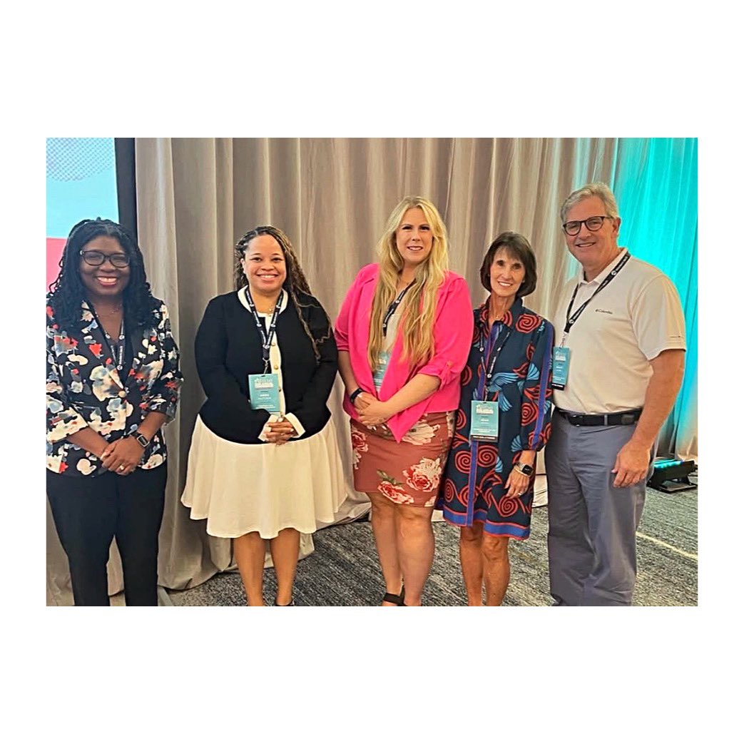 TNCommerceInsur's tweet photo. Thank you @ARELLOHQ for awarding the ARELLO Education Award for Pre-Licensing to the Tennessee Real Estate Commission's (TREC) Tennessee Real Estate High School Program!  Details: https://t.co/x3YTLRWZgw https://t.co/D3uGRlRAcA