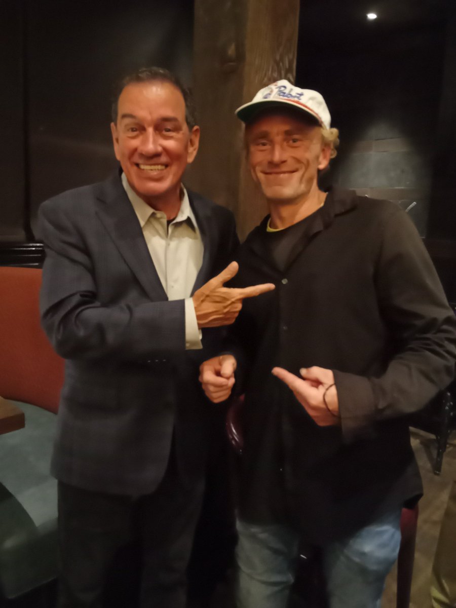 WhopperW24936's tweet photo. "Dinner With Chris Plante!": @WMALDC hosted a massive dinner near Dulles Airport with on-air specialist @ChrisPlanteShow !! https://t.co/6Ub0v2Q3Yc