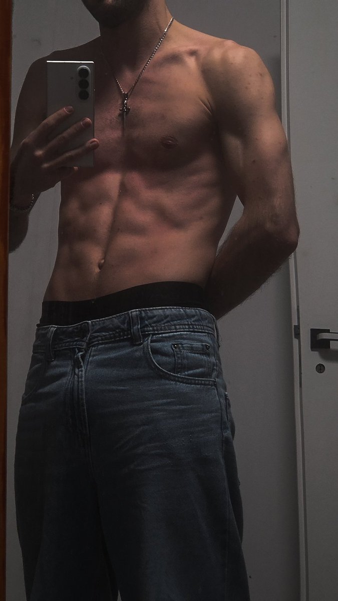 Pan_Janek1997's tweet photo. Spotlight 🛸 https://t.co/vm9576X11p