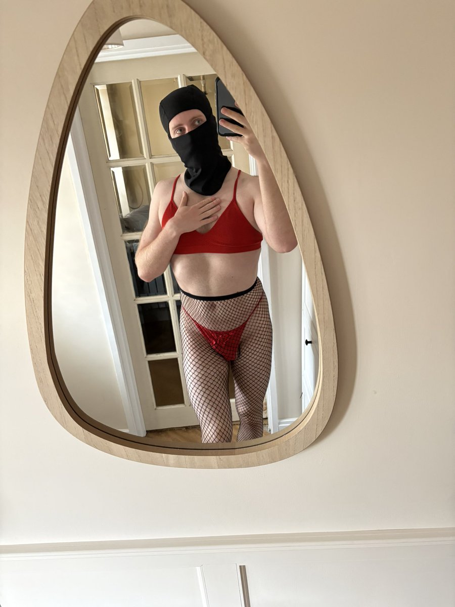 JJthesissy's tweet photo. Expose the fuck out of my girlfriend and me and il take the mask off and post more of us ❤️❤️ 

😩

#sissy #femboy #bnwo #chastity #humiliation #exposedsissy #wldm #sph #crossdresser #cuck #saynotowhitboys #micropenis #beta #exposed #goon #gooner https://t.co/kRETvrGCaR