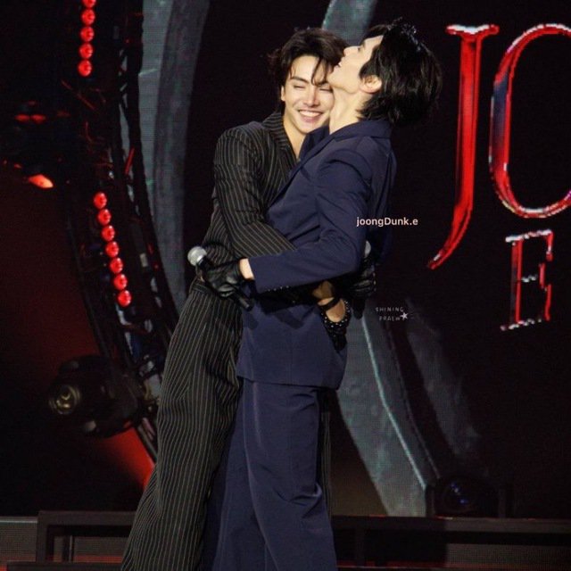 sxtxhy's tweet photo. Spiderman with his Husband 

#ForeverWithJoongDunk
#BRINGJOONGDUNKAGAIN
#JoongDunkForever https://t.co/a7bgKX6LPa