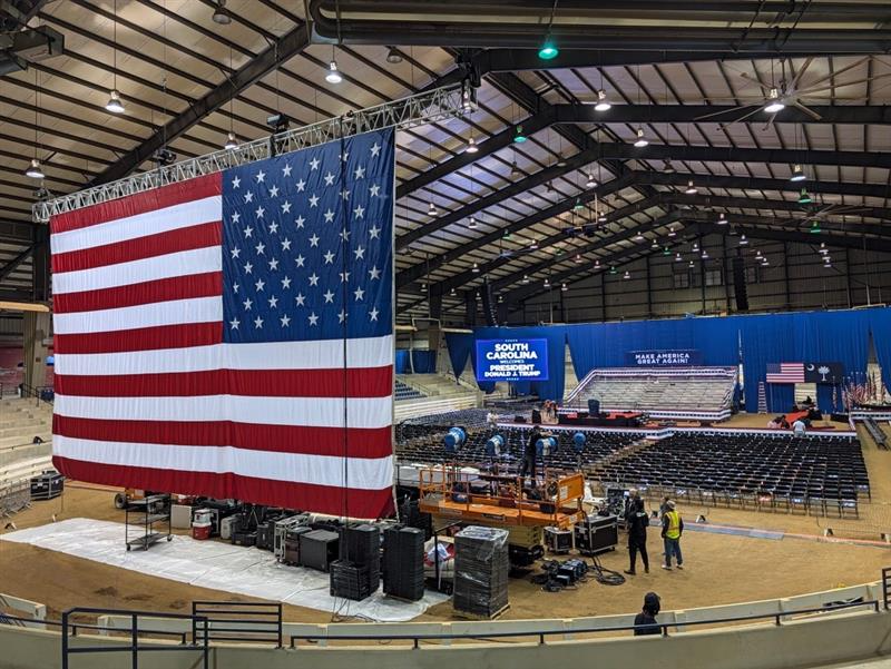 foxcarolinanews's tweet photo. PHOTOS 📸: A first look inside President Trump's Upstate midterm rally at Clemson's T. Ed Garrison Arena in Pendleton. He's set to rally support for Sen. Darline Graham + other GOP candidates ahead of Nov. 3.  
Tap here for live updates - https://t.co/ka0TQqhhXs https://t.co/JtLLmxNjPF