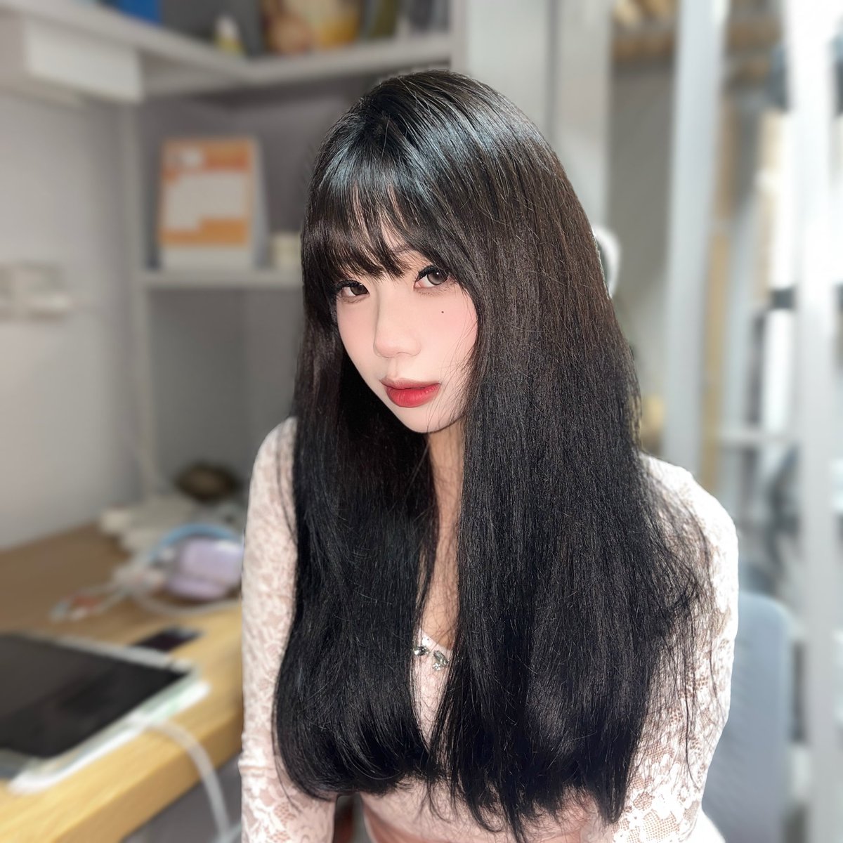 bobo692245307's tweet photo. 长得温柔也不影响下黑手👋 https://t.co/xplOmTa4w3