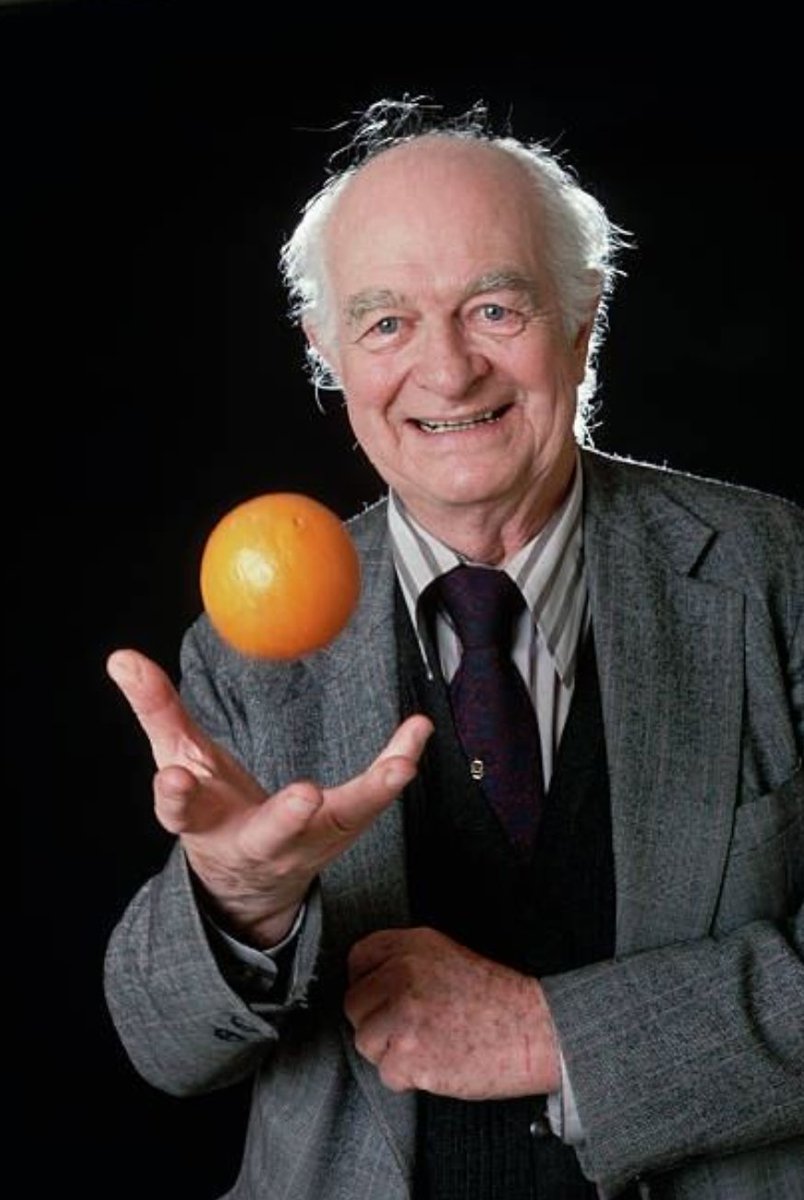 PanelPowerIrl's tweet photo. @jimmy_dore @MidwesternDoc Check out Linus Pauling on vitamin C.
He's the only person to win two different unshared Nobel Prizes.
Nobel Prize in Chemistry in 1954 &amp; Nobel Peace Prize in 1962. https://t.co/QSzT1To74b