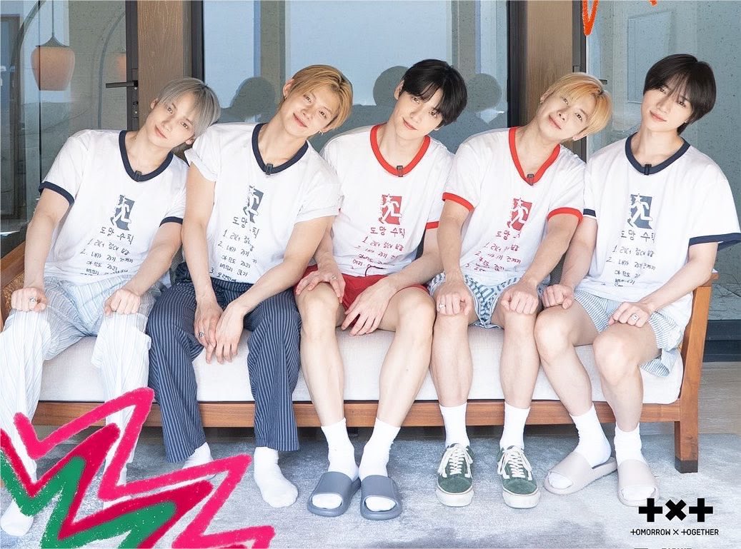 L0VELYBEOMIE's tweet photo. soobin, you are loved
yeonjun, you are loved
beomgyu, you are loved
taehyun, you are loved
kai, you are loved

🫳🏻🫳🏻🫳🏻🫳🏻🫳🏻
🐰🦊🧸🐿️🐧

#2026MAMAVOTE #TOMORROWXTOGEHTER https://t.co/va53tPzEON