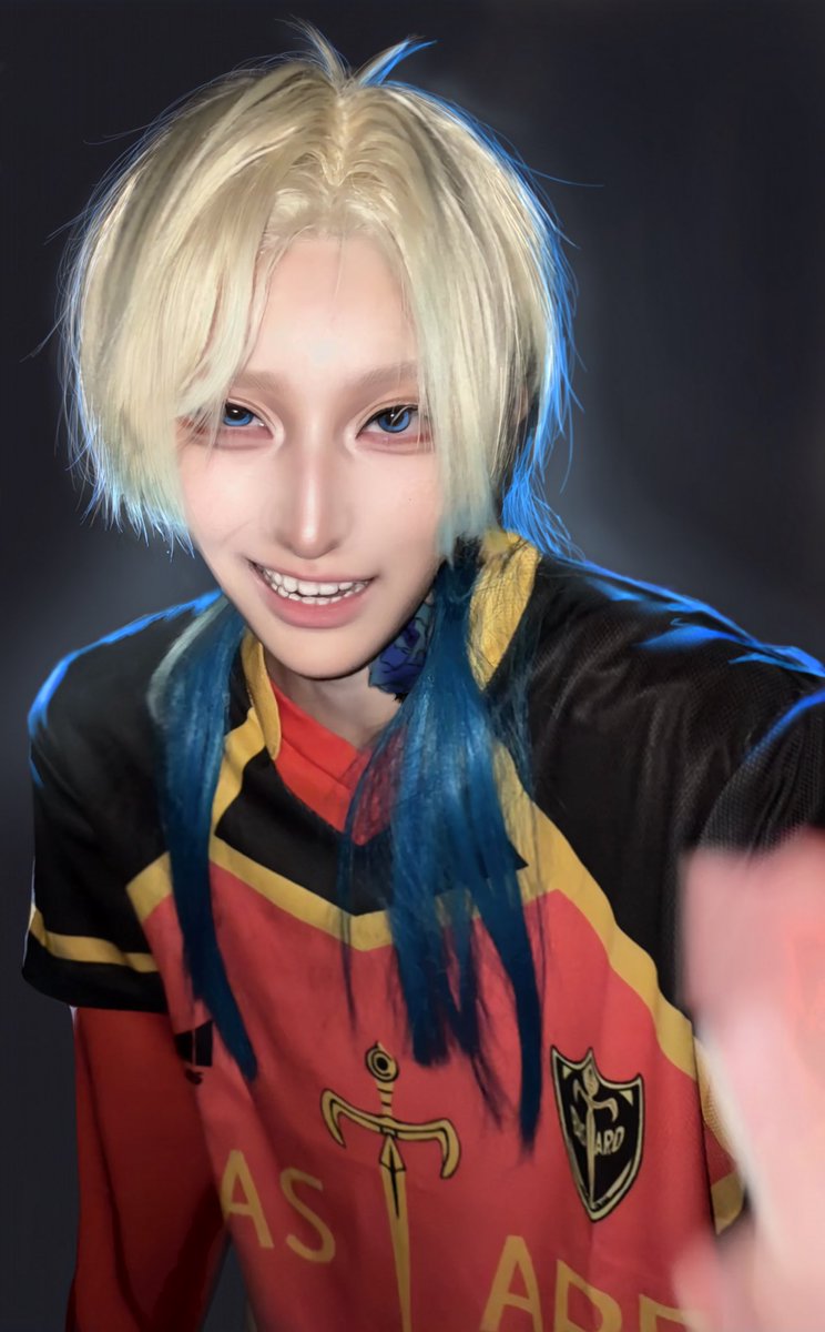 AzumiRay_'s tweet photo. ⚠︎︎Cosplay これは🌱を煽ってる🥀 https://t.co/Zb258Npvcz
