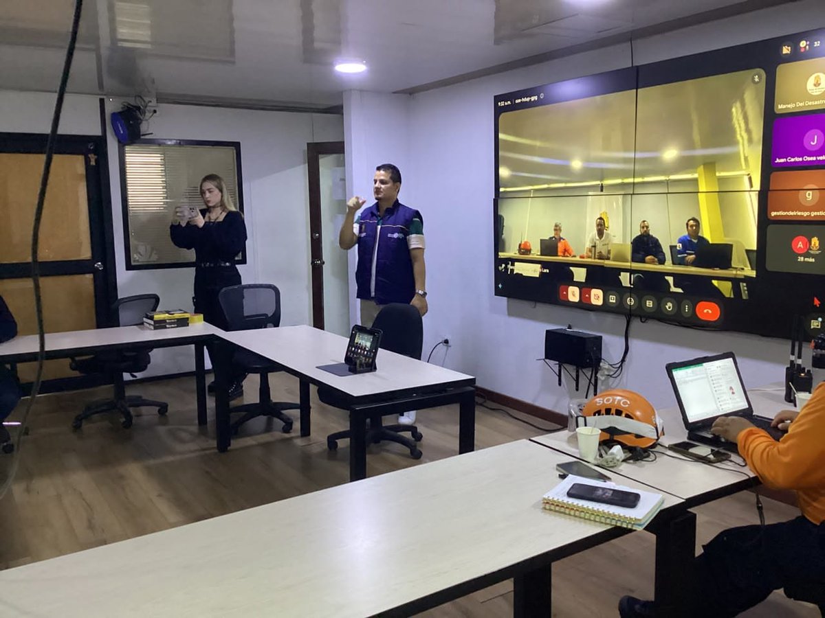 DCCValle's tweet photo. A esta hora la Defensa Civil Seccional Valle hace parte de la Sala de Crisis del PMU de la Secretaria de Gestión de Riesgo Departamental del Valle del Cauca - Simulacro Nacional de Respuesta a Emergencias 2026 #listosenpazyemergencia #SimulacroNacional2026 https://t.co/sviQNpYLlf