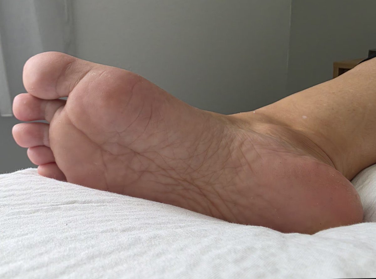 DimpledDigits's tweet photo. Do I keep you wanting more? https://t.co/qQraqgiR3V