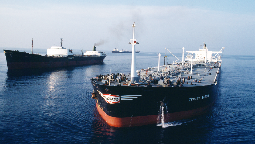 TradersCom's tweet photo. Crude Imports — the geographic composition is changing
A few figures stand out.
Origin Imports Weekly change
#Canada 3.902 mbpd+151 kbpd
#Venezuela 0.571 mbpd+116 kbpd
#SaudiArabia 0.176 mbpd−92 kbpd
Guyana 0.080 mbpd−234 kbpd
Iraq 0 Unchanged
Canada remains the dominant supplier, while Venezuelan imports have increased noticeably.
Saudi deliveries remain very low, although individual weekly shipment timing is volatile. #OOTT