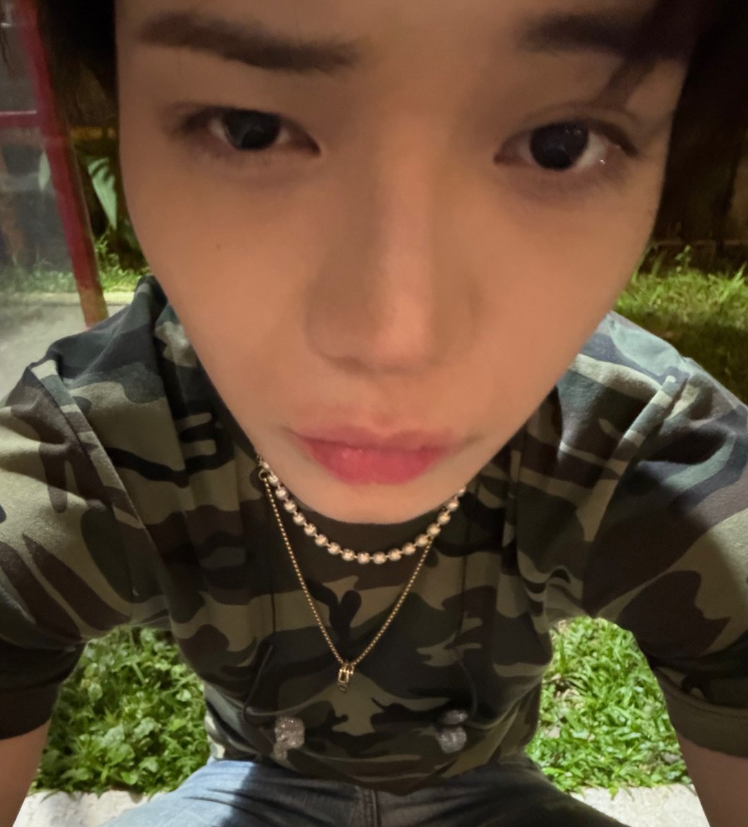 mieayumspesial's tweet photo. maaf bang... adek belom siap jadi ibu... per...sit...

#ShottiesSelcaDay #SSD #LNGSHOT #롱샷 #OHYUL #오율 @LNGSHOT4sho https://t.co/ka9tUejuFf