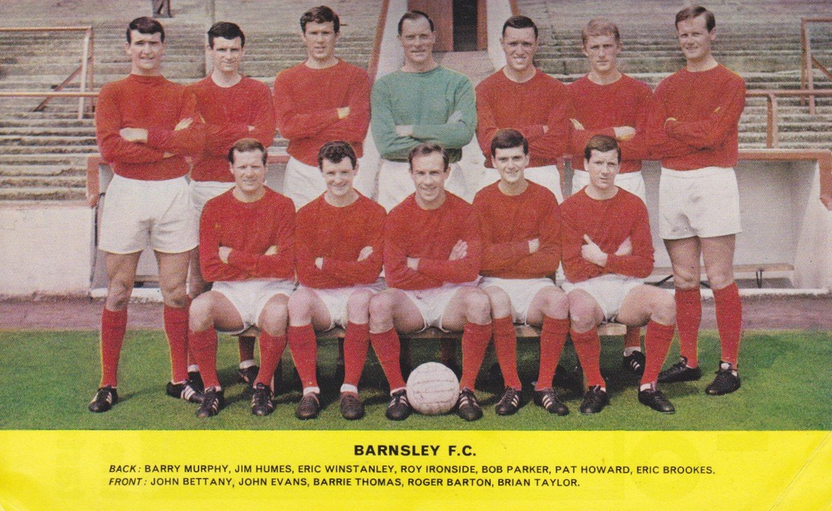 BarnsleyFCOTD's tweet photo. On this day in 1967, the Green Un had a feature on Ernest Dennis and a small piece on veteran full-back Bob Parker, who'd come back into the team. On the pitch, Barnsley played away at Workington who were aiming for a 5th home win in a row. It was 0-0 at half-time but Johnny Evans scored after the break as the Reds won 1-0. Oh, and there was crowd trouble involving Millwall. #BarnsleyFC