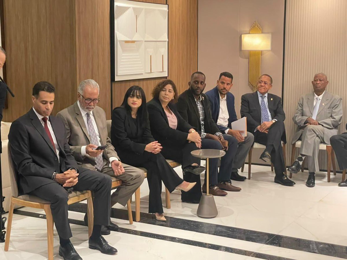 penaguaba's tweet photo. FOPPPREDOM establece que sin los recursos económicos a los partidos políticos no existirá manera alguna de garantizar participación en elecciones en condiciones de equidad,en 2027 se escogen candidaturas,se realizarán convenciones y primarias, se iniciará la campaña municipales!! https://t.co/H93AHhljMe